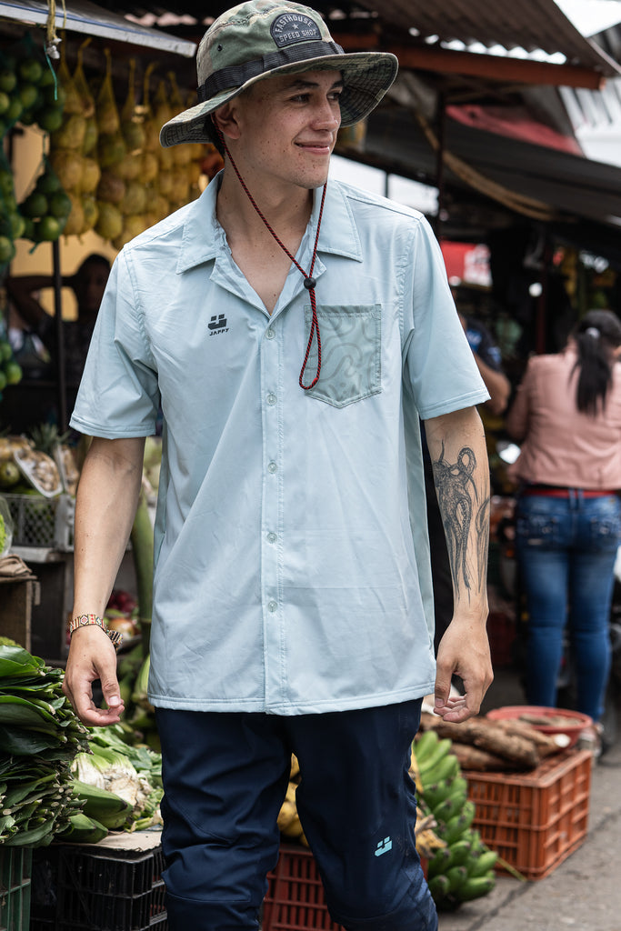 Ropa Ciclismo Colombia, Modelo con camisa MTB color Pistacho