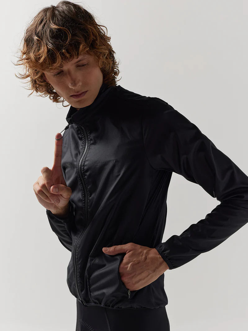 CHAQUETA ESSNTL QUICK-FREE PRO NEGRA