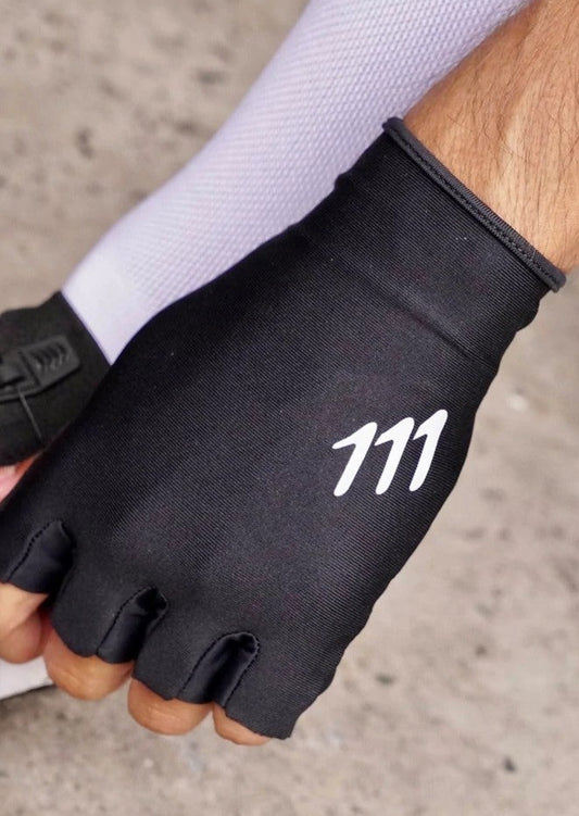 Guantes de Ciclismo de Dedo Completo Negros: Comodidad en Climas Fríos y  Estilo en Cada Rodada - La Clásica – LA CLÁSICA